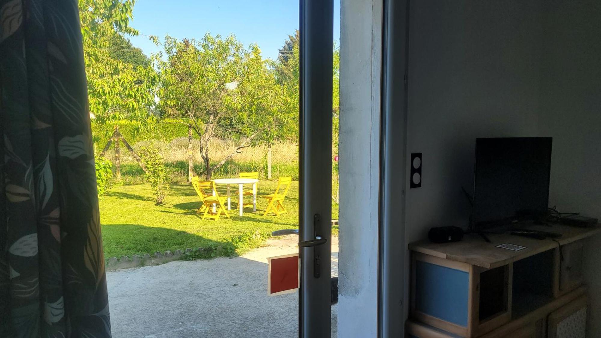 Le Truc En Plus, Accessibles Pmr, Appartement 45 M2 Mitoyen Dans Une Maison Avec Un Autre Appartement Guérard Zewnętrze zdjęcie
